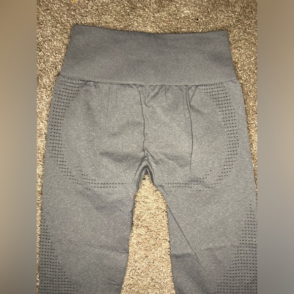 Gymshark Vital Seamless 2.0 Smokey Gray Marl Leggings - Picture 7 of 8